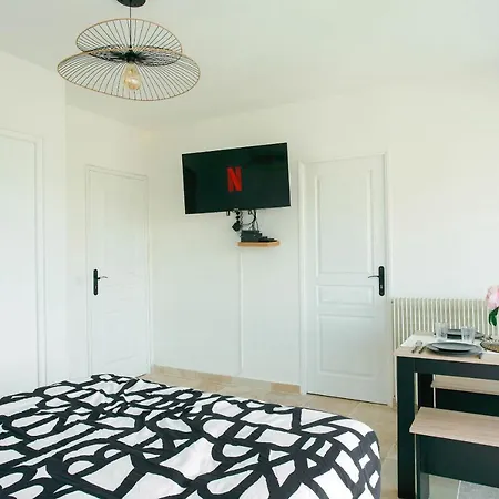 Le Tamaris - Terrasse Vue Sur - Piscine, Tennis & Jardin 公寓