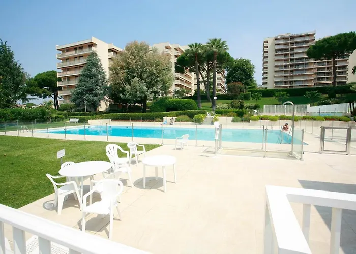 Le Tamaris - Terrasse Vue Sur - Piscine, Tennis & Jardin * Antibes