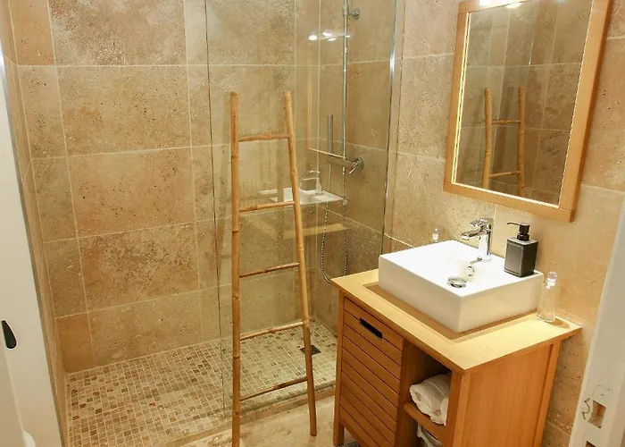 Le Tamaris - Terrasse Vue Sur - Piscine, Tennis & Jardin * Antibes