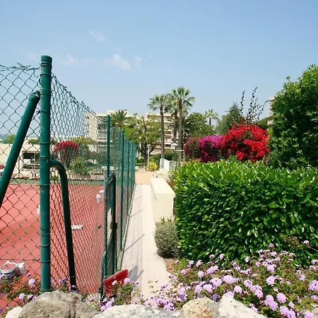 Le Tamaris - Terrasse Vue Sur - Piscine, Tennis & Jardin Appartement *